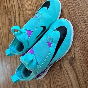 Nike Kids Turquoise and Purple-Indoor soccer Shoes